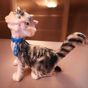 🐈Host Pick😺 Ceramic Cat Kitten with Blue Collar Cute as a button